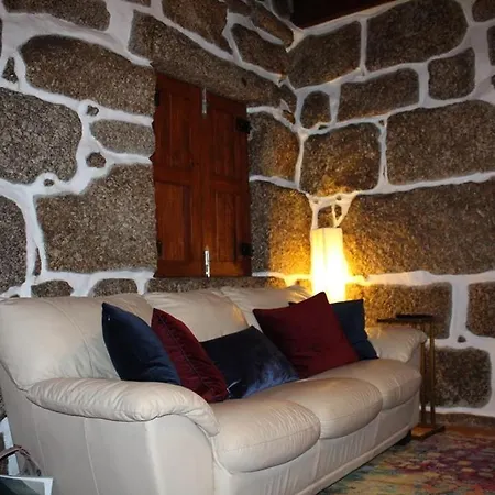 Ribeiro Country House - Near Porto Rebordosa