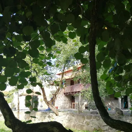 Ribeiro Country House - Near Porto Vakantiehuis *